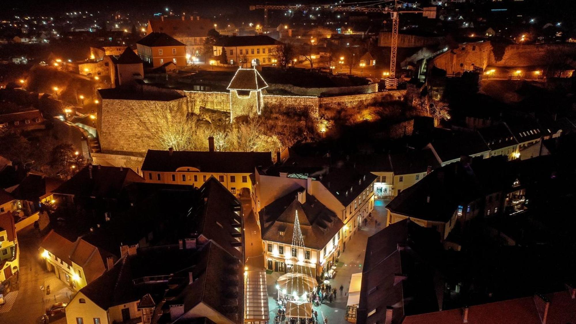 Eger Tower View Apartment エクステリア 写真